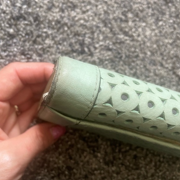 Kate Spade wallet- mint color - Picture 4 of 6